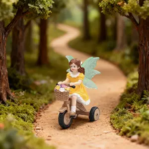 Creative Girl Riding Bike Statue, Figurine, Hand-Painted Resin Craft, Ornaments, Garden Bonsai Sculpture, Home Gift, Valentine's Day/wedding Decoration