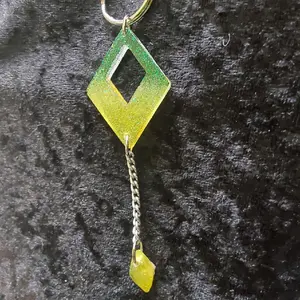 Keychain- Green and yellow resin diamond shaped keychain