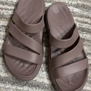 Crocs Women's Getaway Strappy Sandals