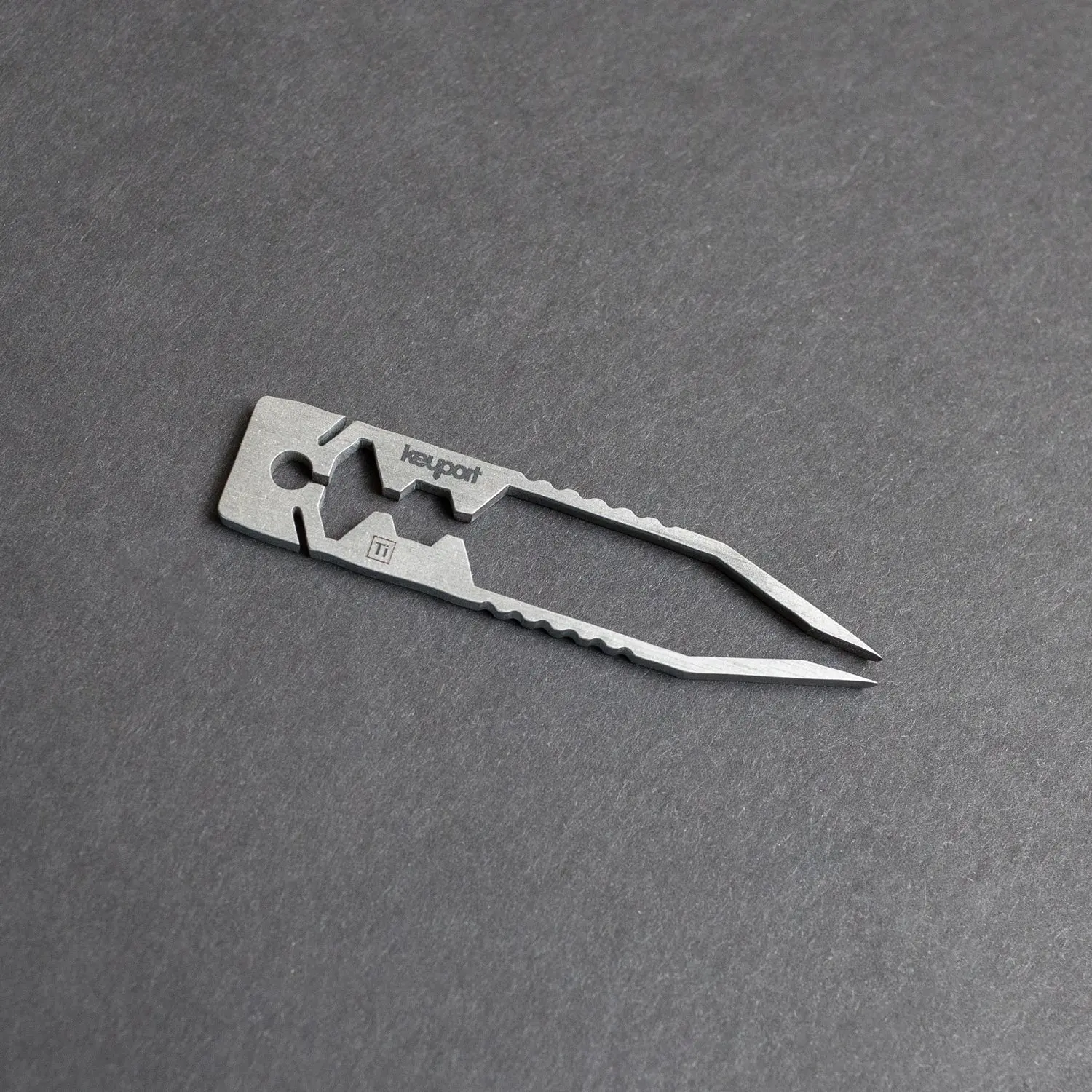Titanium EDC Tweezers Titanium EDC Tweezers