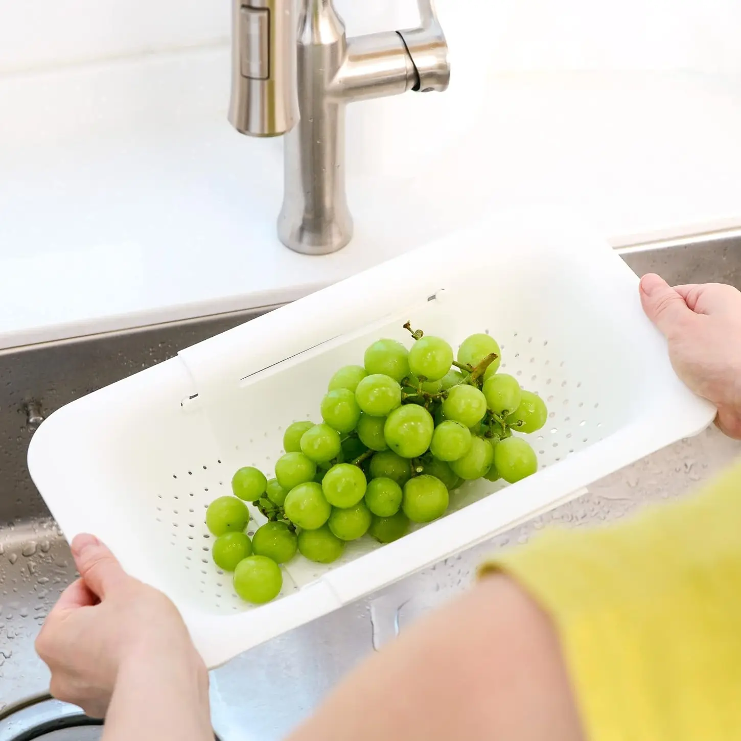 Expandable Sink Colander Basket – Adjustable Vegetable & Fruit Washing Strainer, Drain & Rinse Kitchen Gadget for Home Cooks