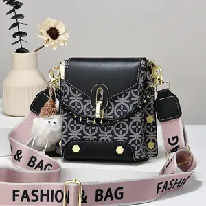 Fashionable Small Purses and Handbags for Women & - Crossbody Bag with Removable Straps & Elegant Design - Perfect Gift for Any Occasion With accessories