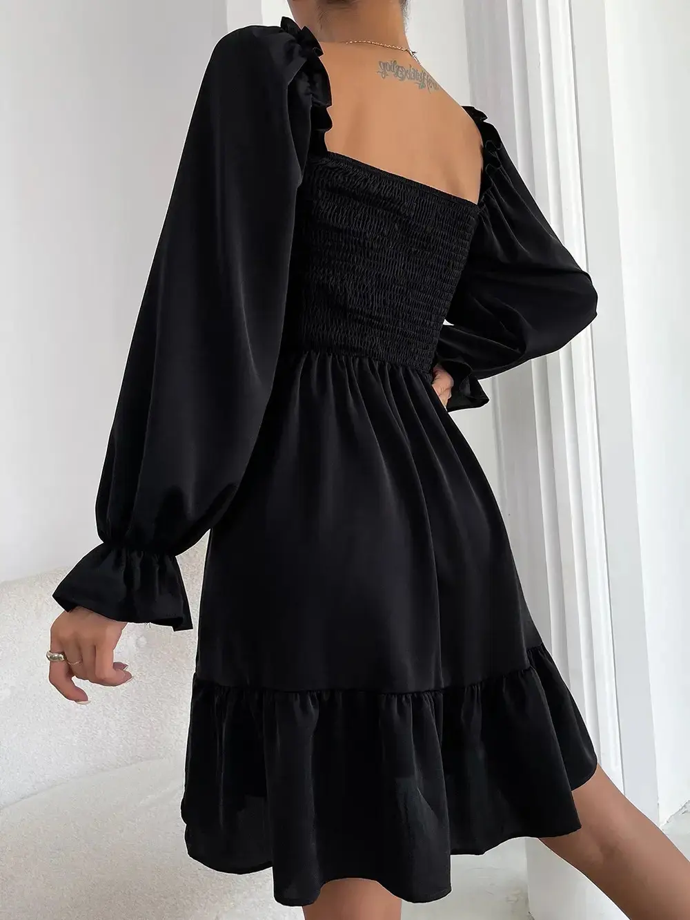 Women's Design Black Swan Classic Dress Elastic