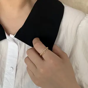 Aigli Wavey Luminar Gem Ring