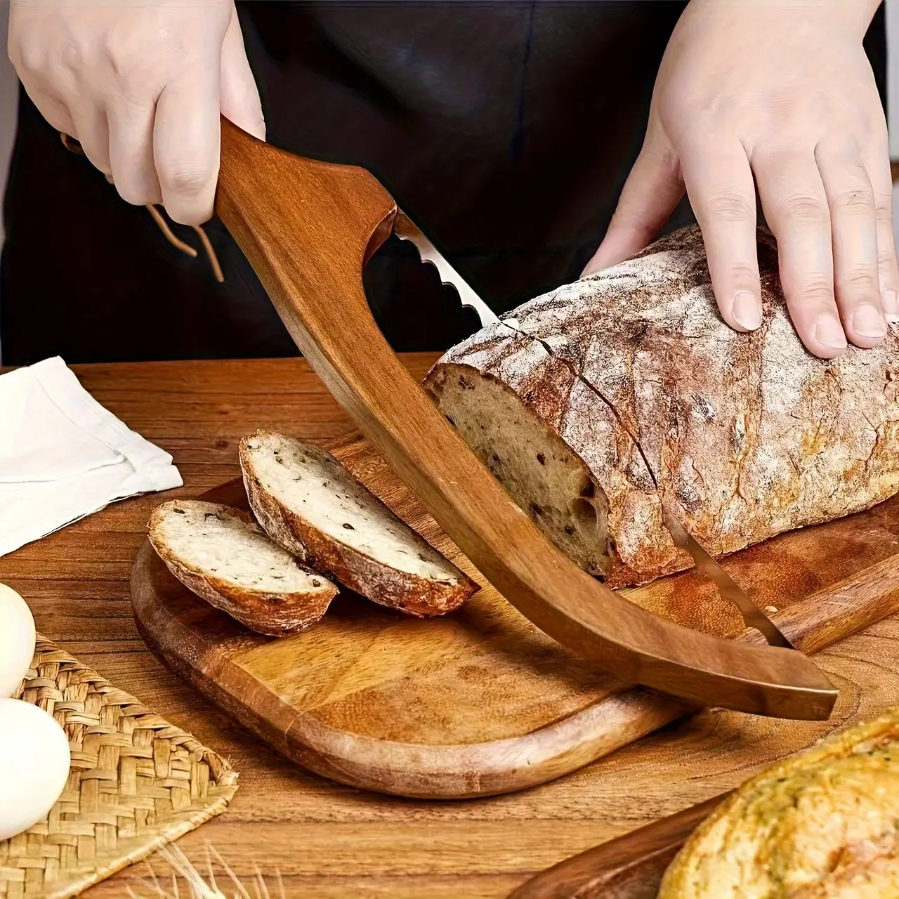 Premium Wooden Bread Knife with Ergonomic Handle - Adjustable Blade for Even Slicing, Ideal for Artisan Bread, Pastry