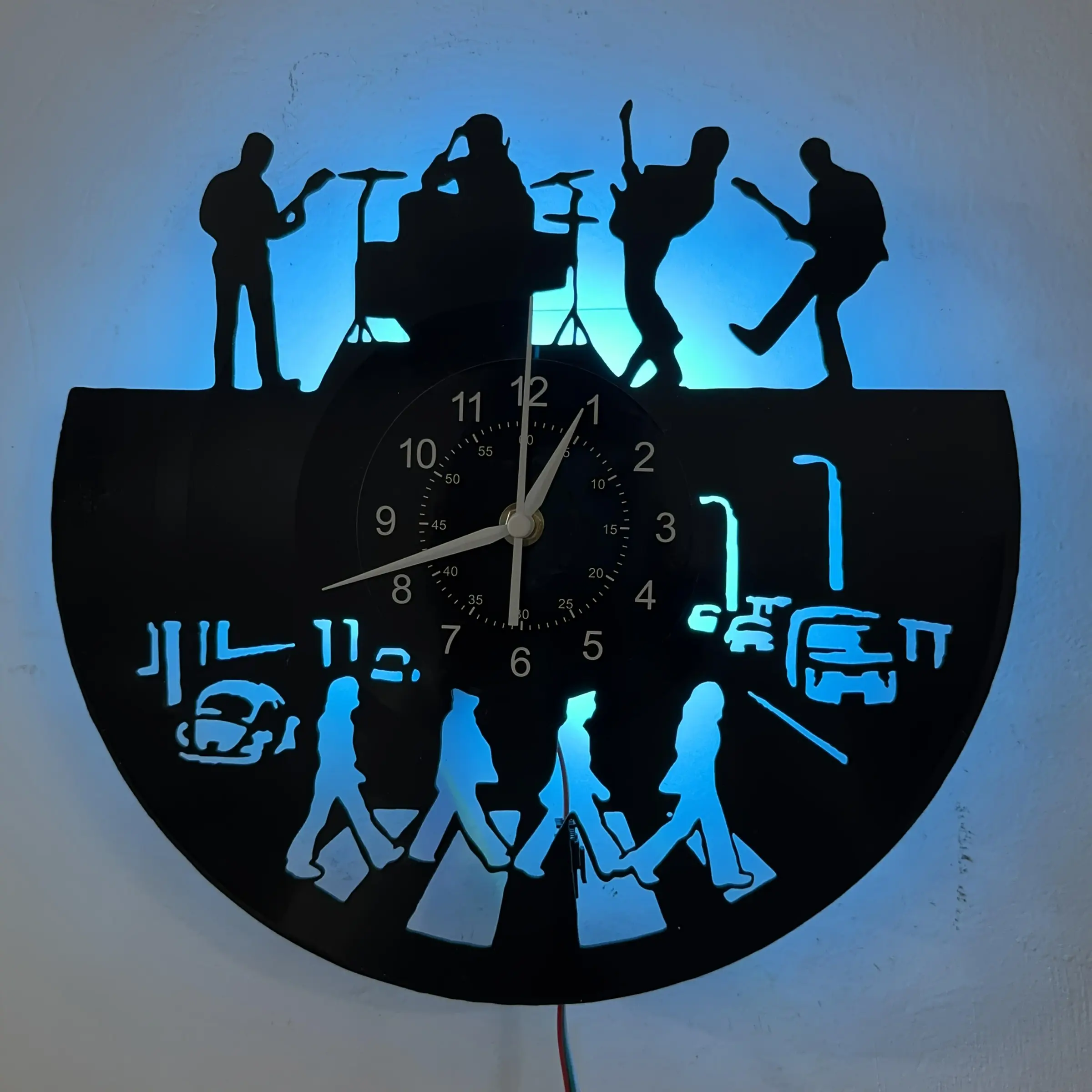 Colorful vinyl wall clock, rock music theme, home decoration, office decoration, hotel decoration, concert hall decoration, dormitory decoration, birthday gift, festival gift, graduation gift, tabletop decoration, art collection for music lovers