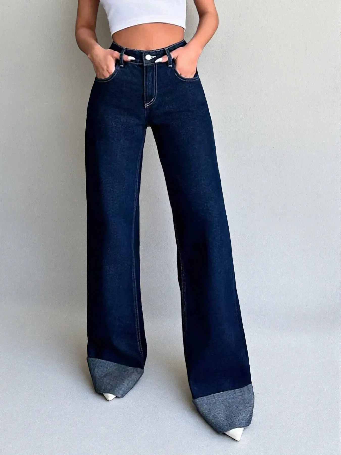 Women's Wide Leg Blue Jeans, High Waist Button Front Denim Casual Jeans, Fashionable Comfortable Daily Wear, Perfect for Leisure Style Fit, Pocket Pants, Button Fly Jeans