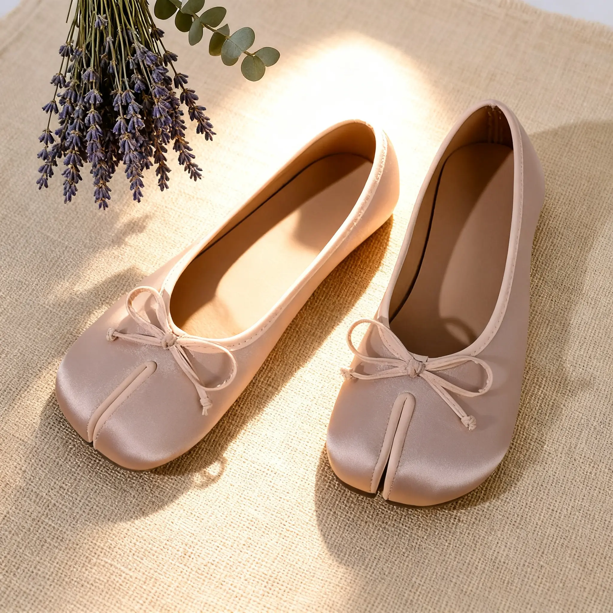 Men's Dress Footwear - Plain Leather Oxford Shoes, Comfortable and Breathable for Work/Travel or Casual Wear