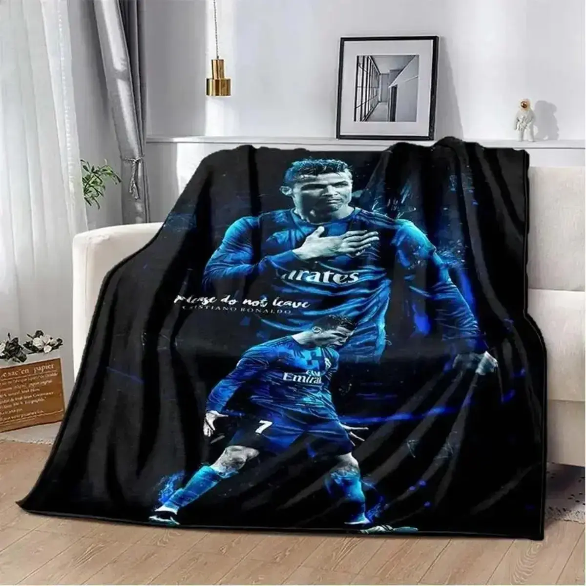 Cristiano Ronaldo CR7 Soft Flannel Throw Blanket, Great Gift for Football Fans, Suitable for Sofa, Bed and Living Room, for Kids & Adults, Perfect Birthday, Halloween & Christmas Home Decor Present