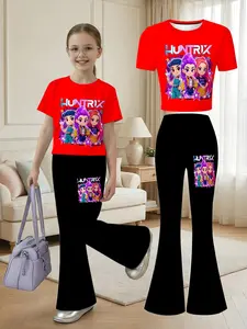 Girls' Red & Black Color Block HUNTRIX Cartoon Girl Group Print Short Sleeve Flare Pants Set