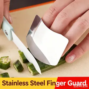 Stainless Steel Finger Guard, Kitchen Hand Protector, Anti-cut Finger Sleeve for Cutting Vegetables and Meat Long Slotted Wooden Handle Spoon