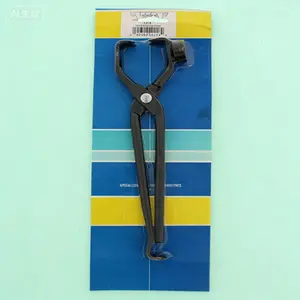 Hub and Dust Cap Removal Tool, Professional Wheel Hub Puller with Adjustable Grips, Reusable Durable Plier for Automotive Maintenance, Non-Slip Handle for Secure Grip, Compatible with Various Dust Caps and Hubs