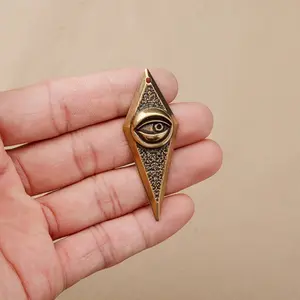 Vintage Brass Devil Eye Pendant Ornament, Unique Personalized Hanging Decoration, Home Decor Accessory, Stylish and Durable Design, Demon Eye Motif