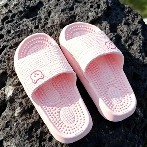 2 pairs of lightweight women's slippers, suitable for bathroom anti-slip, indoor, beach, and outdoor use