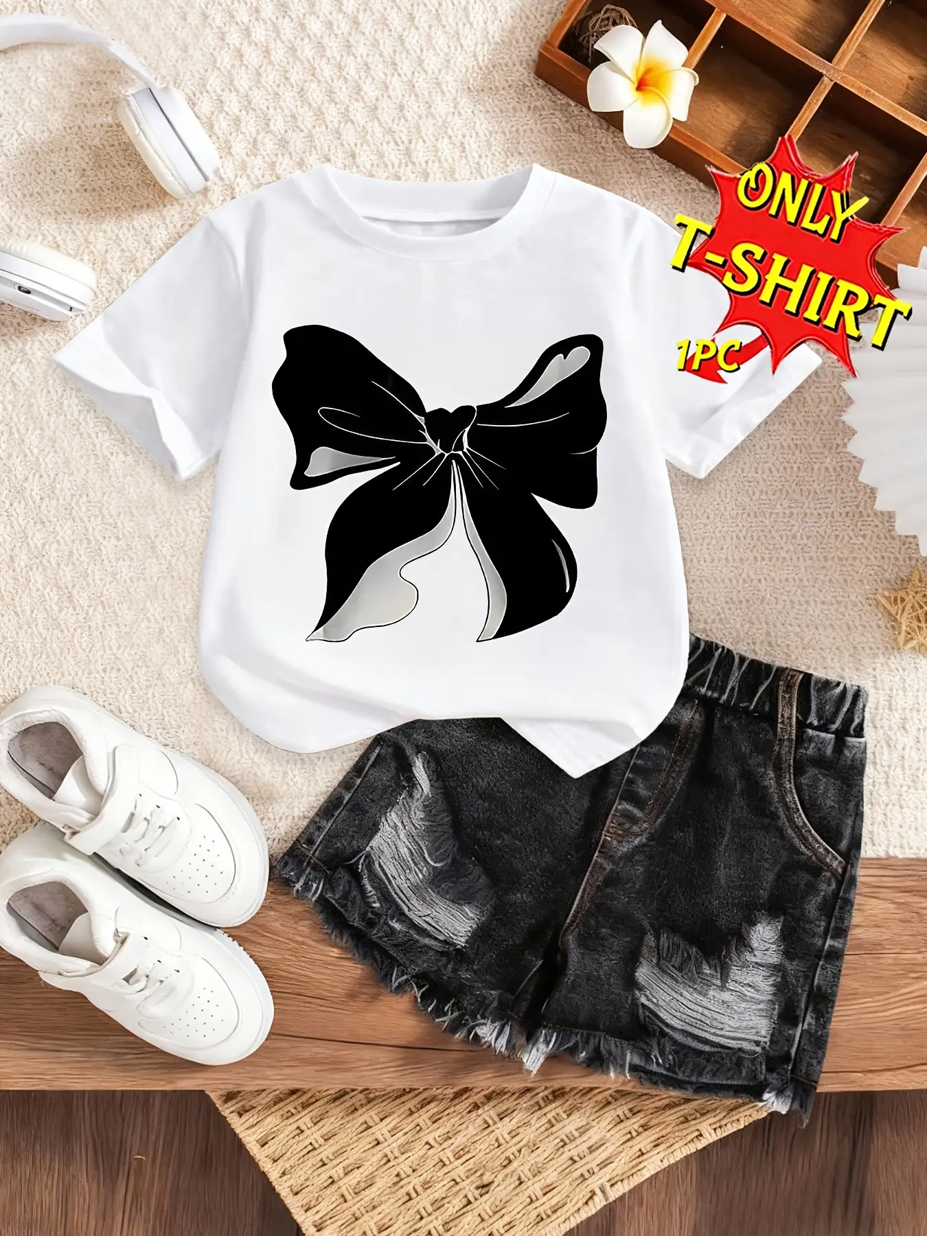 Black Bow Graphic Kids T-Shirt, Minimalist Bow Short Sleeve Cotton White Girls Tee