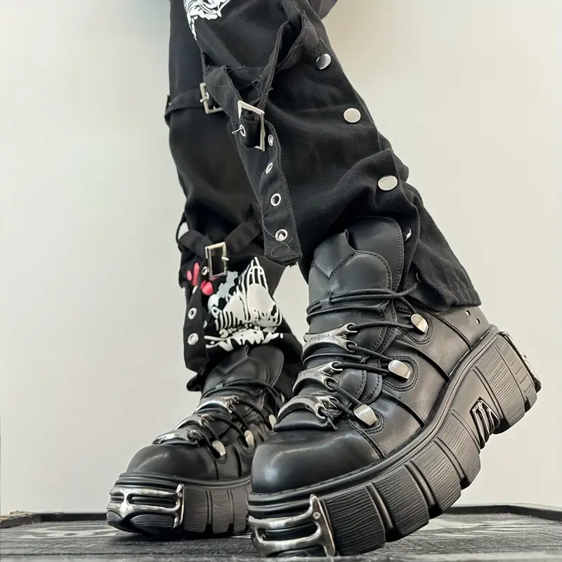 Women'S Y2K Style Punk Rock Platform Sneakers, Solid Color Lace-Up Ankle Booties, Non-Slip Rubber Sole, Comfortable Low Top Round Toe Boot with Thick All-Season Fabric Lined Shoes