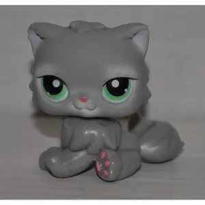 Persian #81 (Grey, Green Eyes) - Littlest Pet Shop (Retired) Collector Toy - LPS Collectible Replacement Figure - Loose (OOP Out of Package & Print)