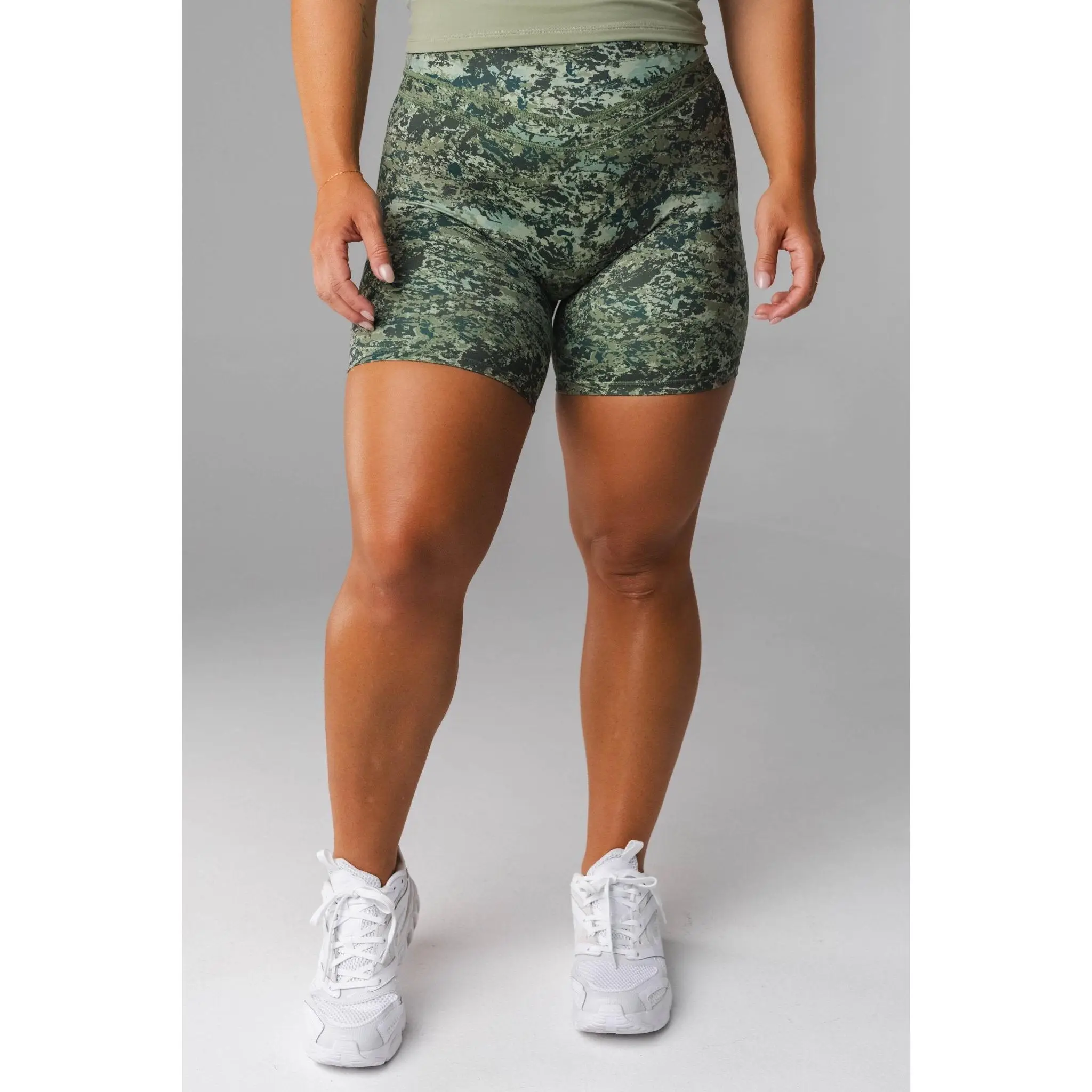 Vitality Pulse™ Volley Short - Mountain Side