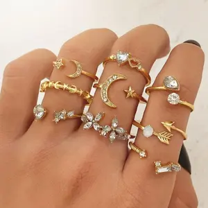 Gold Moon & Star Knuckle Rings Set for Women, Boho Dainty Lightweight Stackable Midi Rings Pack, Vintage Trendy Jewelry