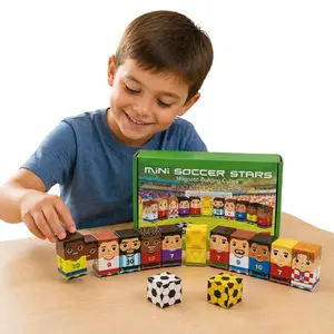 Mini Football Star Magnetic Cube Building Blocks, Soccer Theme Educational Toy, Interactive Football Player Magnet Set, Birthday Gift for Kids Ages 3-8