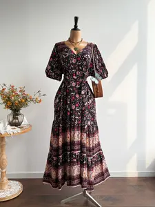 【Plus Size】 Ditsy Floral Print Belted Dress, Boho Fashion Casual Short Sleeve V Neck Dress for Daily Holiday Vacation Wear, Bohemian Print Dresses, Women Plus Clothing for All Seasons