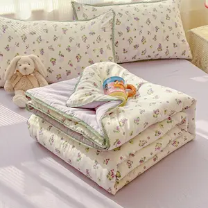 Summer Cotton Cooling Blanket for Bed, Lightweight Breathable AC Quilt, Soft Floral Muslin Comforter, Cute Reversible Thin Blanket for Sofa Couch Nap Travel All Season Bedding
