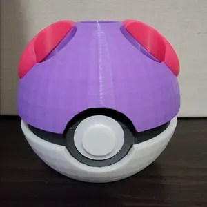 Master Ball Desk Organizer