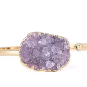 Irregular Natural Amethyst Copper Adjustable Bracelet with Unique Purple Crystal Design and Gold-Tone Accents