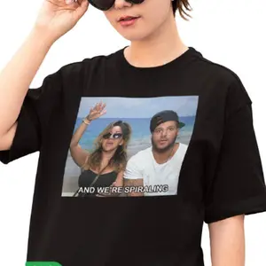 Family Snooki And Jwoww Graphic Unisex Tee - Trendy Cotton Shirt For Fans