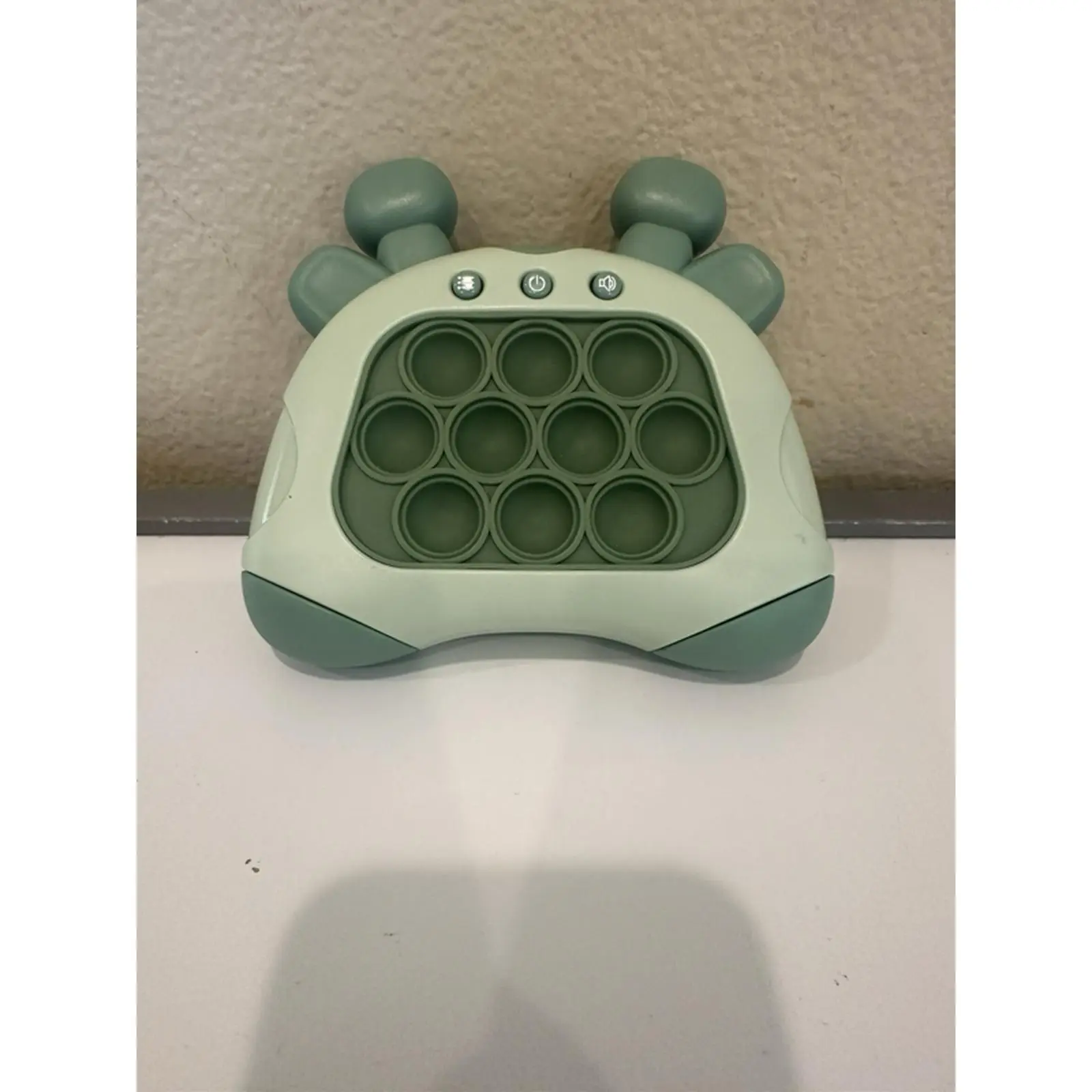 Pop It Fast Push Interactive Game - Fun and Engaging Toy for Kids - Perfect for Sensory Play and Stress Relief