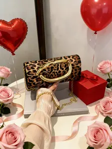 Women's Large Capacity Evening Shoulder Bag, Crossbody Chain Bag, Handheld Bag Purse, Elegant and Stylish, Perfect for Parties and Dinners