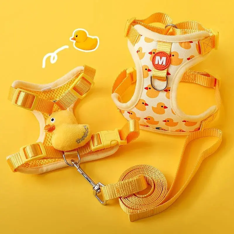 Cartoon Duck Pet Harness and Leash Set – Adjustable Nylon Mesh Vest for Small Dogs & Cats step  leash