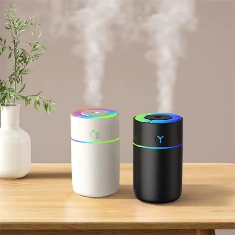 Portable 230ml Air Humidifier, 1 Count USB Powered Colorful Light Essential Oil Diffuser with Colorful Light, Mini Desk Humidifier for Home Car