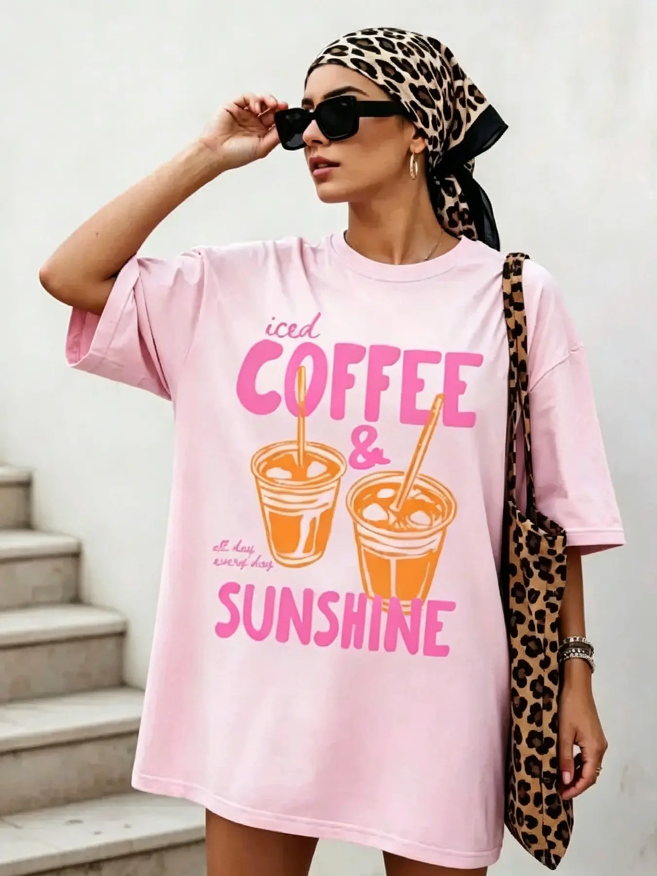Women's Lavender Short Sleeve T-Shirt, Lady Comfortable Campus Style, Youthful Fashion, Trendy Coffee Print, Casual Streetwear Loose Fit Summer Top