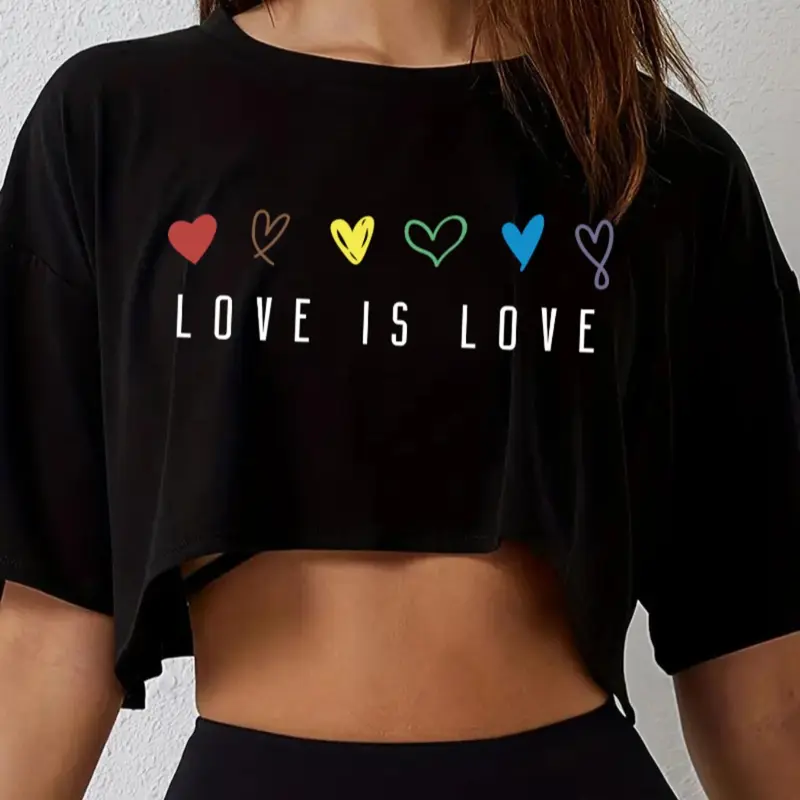 Women's Letter, Heart & Love Print Round Neck Crop Tee, Casual Cropped Tee, Casual Vintage Streetwear Short Sleeve Graphic T-shirt, Summer Clothes Women, for Daily Wear Valentine's Day, gift