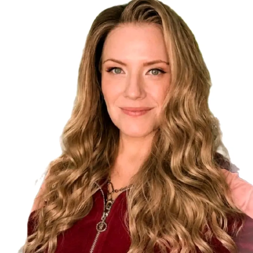 Watered Souls C1316909K Maureen.  Sandy Blonde 22" loose water wave synthetic wig bundle. 13x4 Lace front, 120 density, Scandinavian hairlne Heat Tolerance 350.  Complete bundle must be returned for full refund
