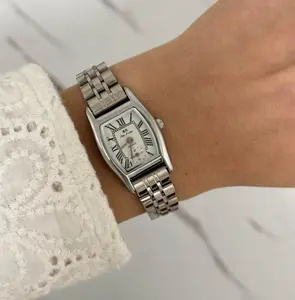 Women's Vintage-Inspired Silver Mini Fashion Watch