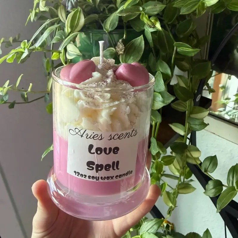 Love spell type soy wax candle