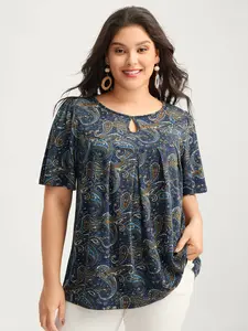 【Summer Turn-Up】BlOOMCHIC Plus Size Paisley Print Neck Cut-Out Pleated Top Fit Shirts Shortsleeve Womenswear Blouse Fitted Summer Indigo Round Neck Regular Sleeve High Stretch Dimgray [1x-6x] 2026 Summer Pick for Mother's Day
