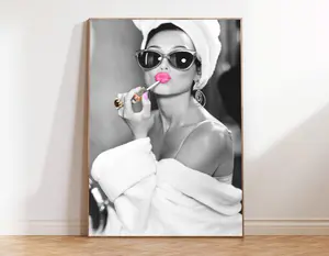 Audrey Hepburn Poster Decor Artwork Decor Artwork Ornaments Decoration Ornaments Decoration Wall Print Artistic Room