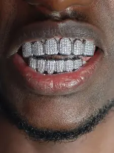 Fashion Copper Micro-Set Zircon Hip Hop Teeth Jewelry, Unisex Nightclub Accessory, Shiny Stage Prop, 6-Tooth Set