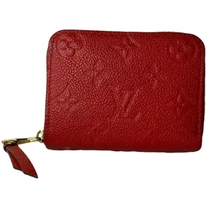 Pre-owned canvas small leather goods Louis Vuitton Calfskin Red Monogram Short Zippy Wallet