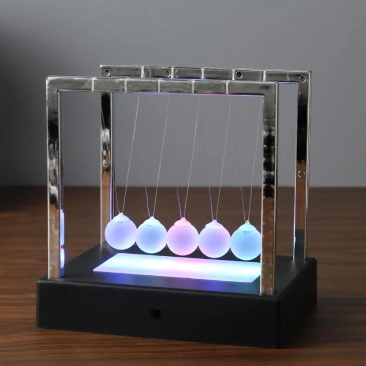 LED Light-Up Newton's Cradle Balance Balls Desk Toy - 300g Frosted Glass, Fishing Line, Glowing Environmentally Friendly Calm Down Science Toy for Kids, Gift Ideas for Anniversary Any Period, Home Office Decor Statue (Home Supplies)