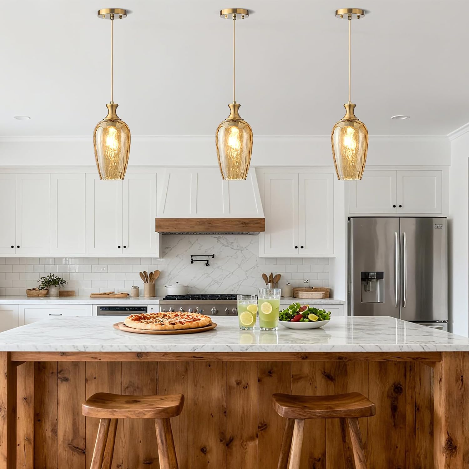 Glass Pendant Lights Kitchen Island, 1-Light Gold Pendant Light Fixtures with Hammered Amber Glass Vintage Hanging Light for Kitchen Sink Dining Room Bedroom