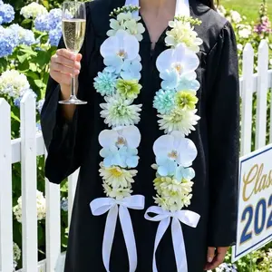 Green White Floral Graduation Stole, Blossom Lei Sash with Ribbon Bows, Handmade Pastel Flower Garland for Senior Photos and Commencement