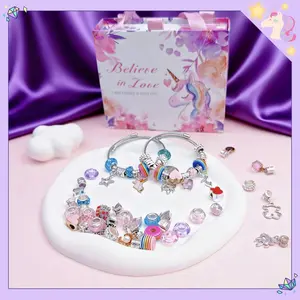 2026New DIY Jewelry Making Kit Colorful Charms Bracelets for Women Necklaces Making Set Beading Jewelry Imitation Crystal Beaded Pendant Kit Making Craft Valentines Gifts for Girlfriend with Unique Design Exquisite Gift Box for NewYear Birthday