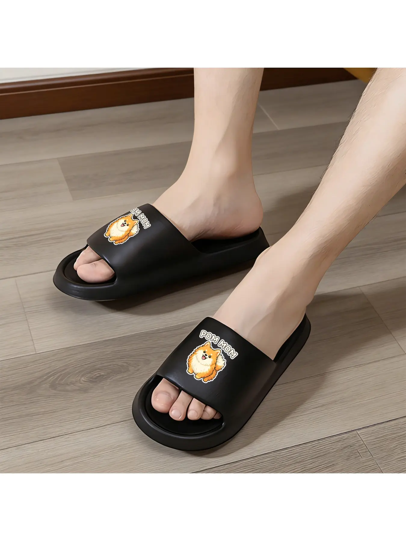 Cute Pomeranian Dog Pom Mom Print Slippers for Women Soft Comfortable Home Indoor Slippers with Adorable Puppy Design Non Slip Sole Warm Fuzzy House Shoes Perfect Gift for Dog Lovers