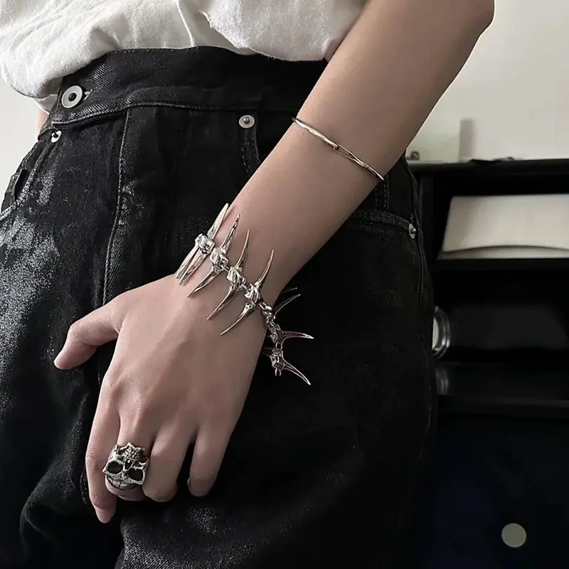 Cyberpunk Silver Thorny Spine Fishbone Bracelet Gothic Hip Hop Unisex Metal Chain Bangle Couple Choker Jewelry Accessories