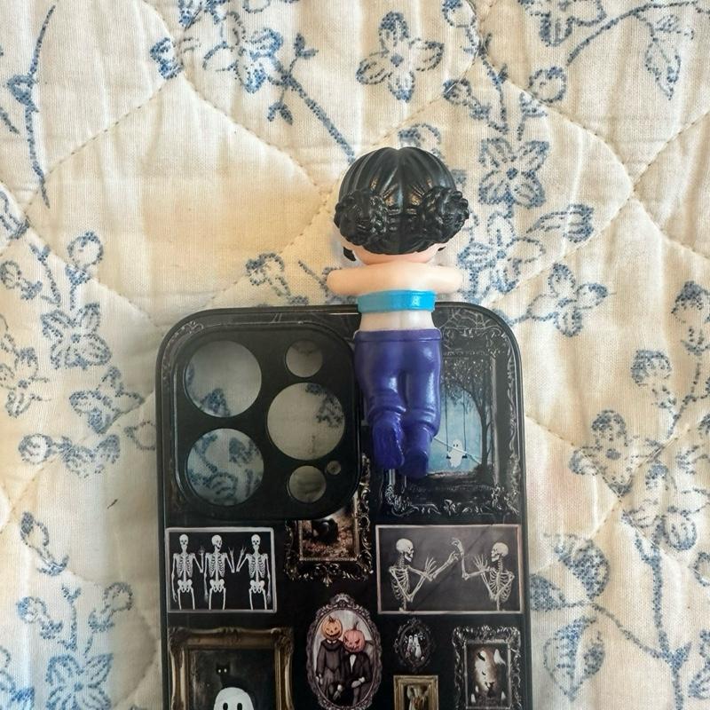 Kpop Demon Hunters Phone Hippers - Adorable Character Design, Durable Material, Perfect for Kpop Fans