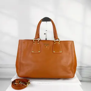 Pre-owned PRADA Leather Shoulder Bags 7.8'' R2179 Shoulder Bag C9208845966 0303 T1 Chloe